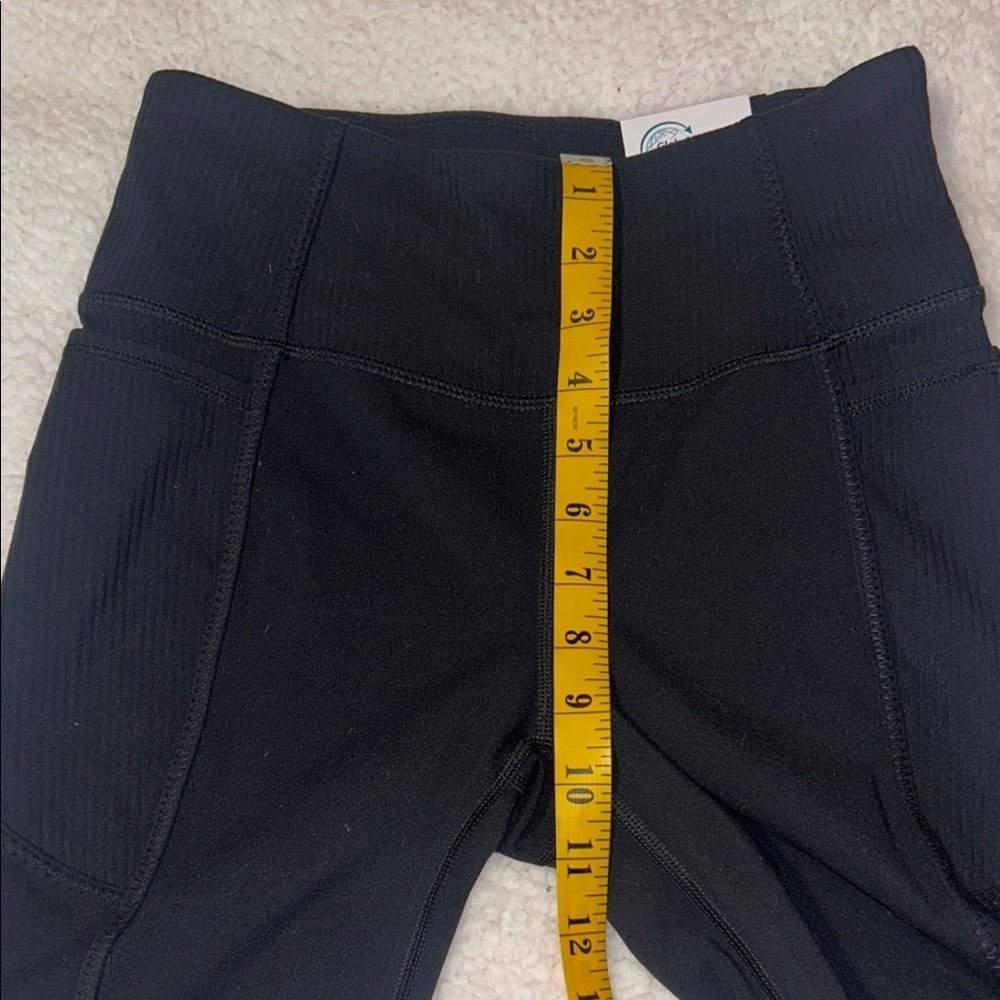 Mondetta Black Bike Shorts High-Waisted Matte - Picture 6 of 7
